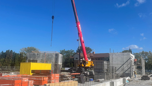 All Terrain and Rough Terrain Cranes